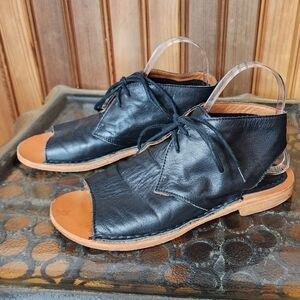 Gee WaWa Anthropologie Sundance Black Leather Sandals 8